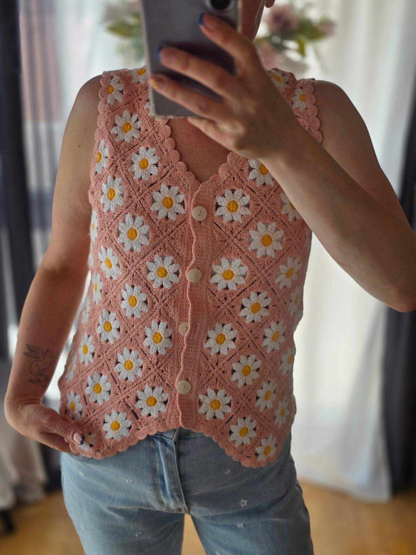 Häckel Weste mit Blumen