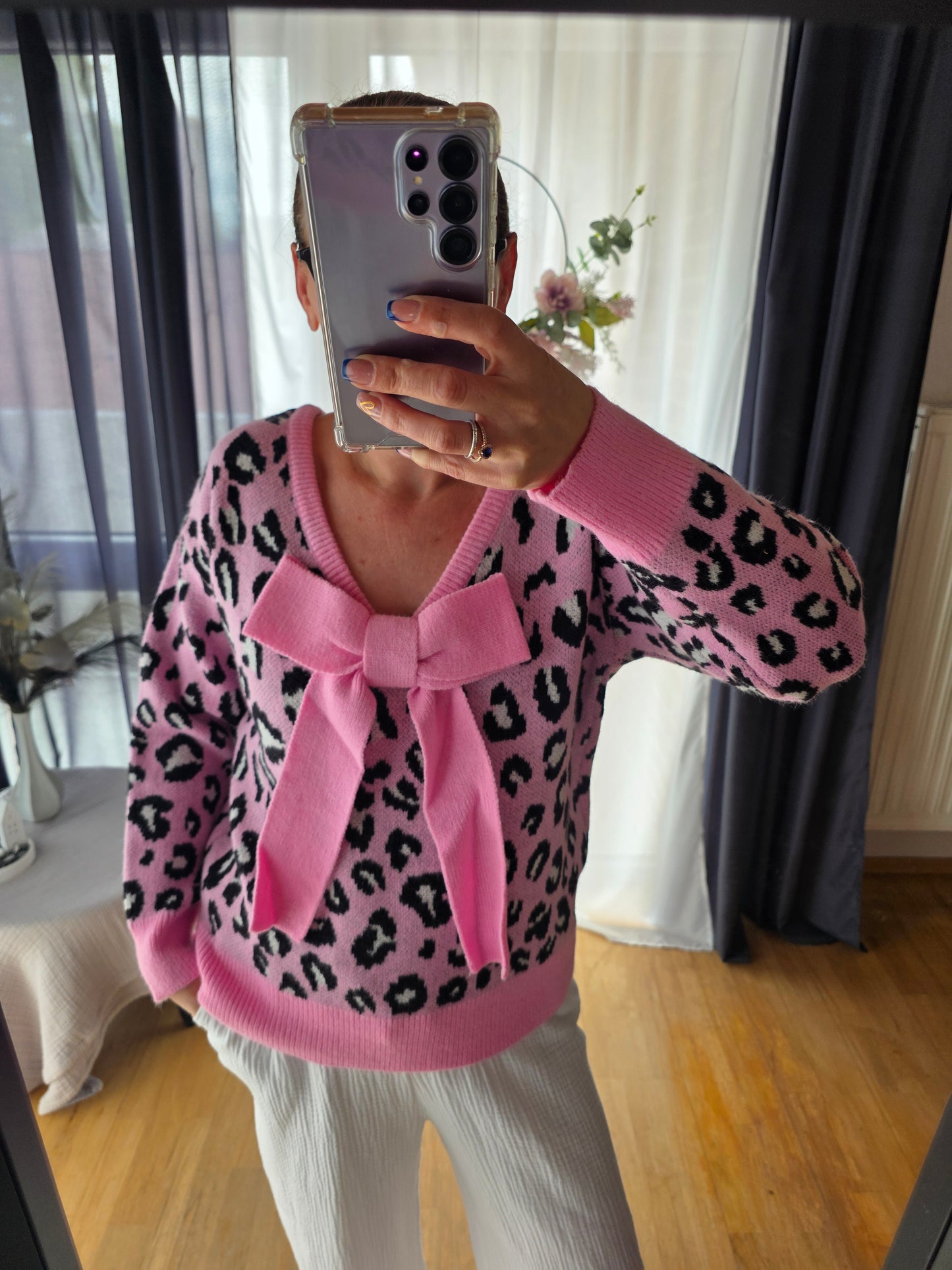 Pulli aus Leo&Schleife
